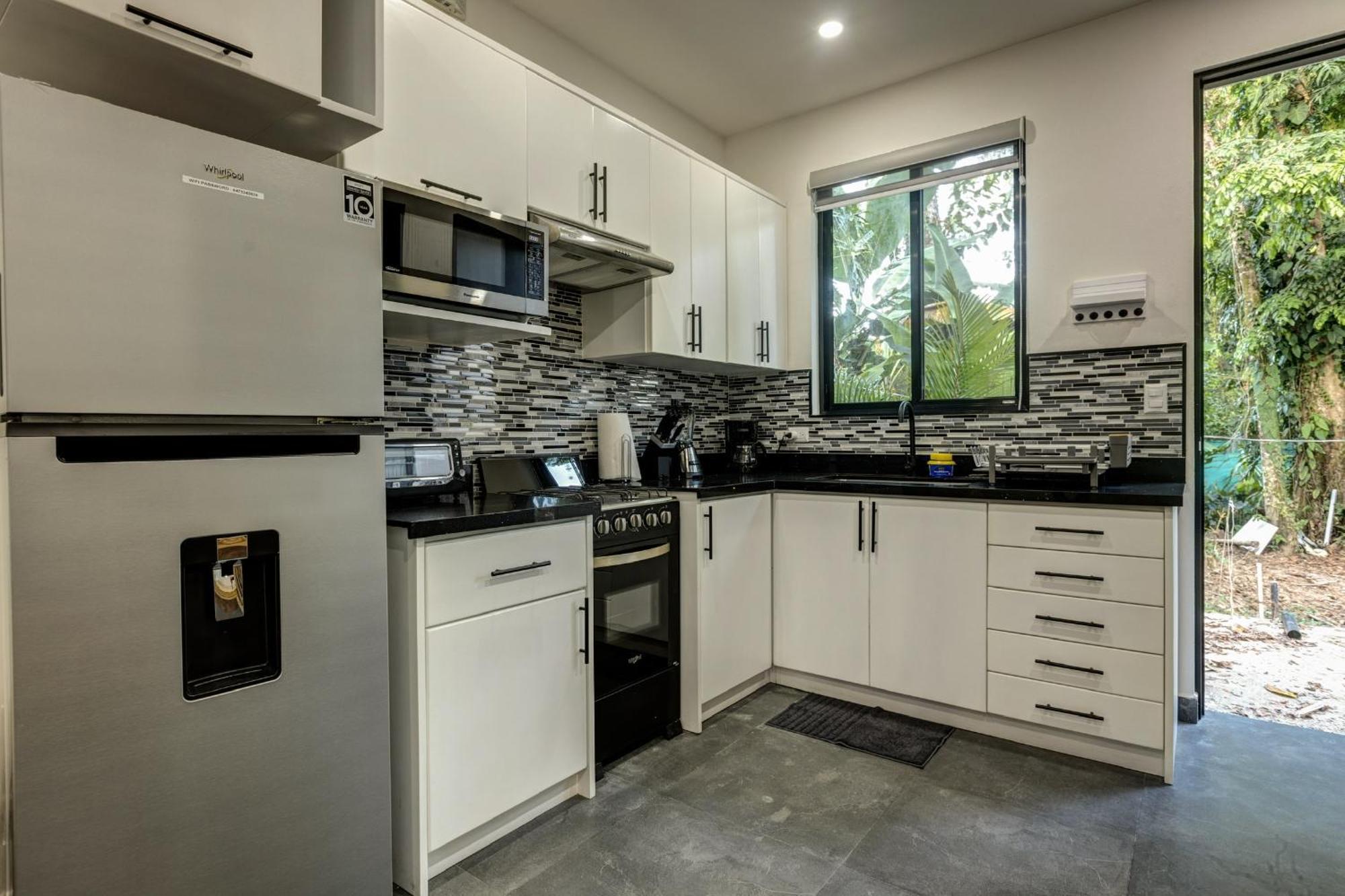 Villa Colibri - Private 1 Bedroom Studio/Bachelor Punta Uva Kültér fotó